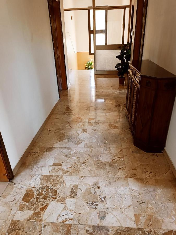 Locazione Turistica Bed & Breakfast Tessera Exterior foto