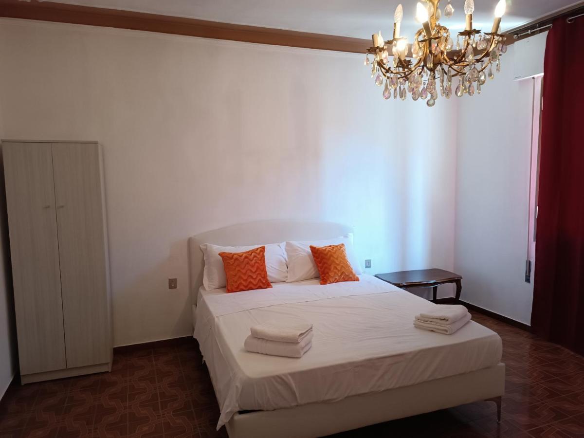 Locazione Turistica Bed & Breakfast Tessera Exterior foto